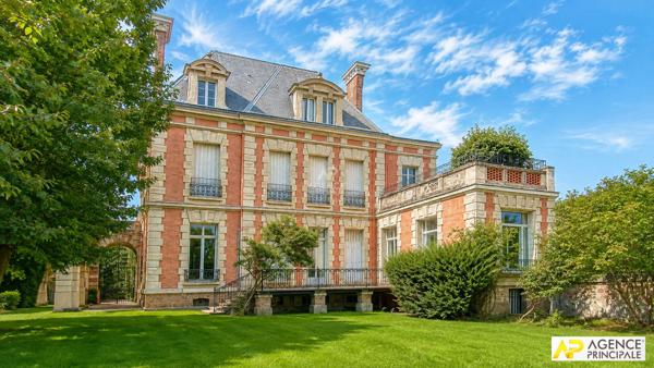 Appartement Versailles 4 pièce(s) 398 000 € **  - Référence  28801