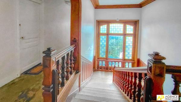 Appartement Versailles 4 pièce(s) 398 000 € **  - Référence  28801