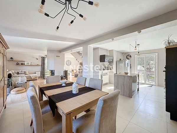 À VENDRE - Labarthe - Maison indépendante d'environ 156 m² avec piscine au sel sur 723 m² de terrain