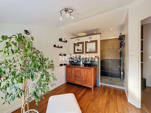 À VENDRE - Labarthe - Maison indépendante d'environ 156 m² avec piscine au sel sur 723 m² de terrain