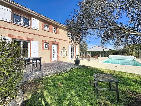 À VENDRE - Labarthe - Maison indépendante d'environ 156 m² avec piscine au sel sur 723 m² de terrain