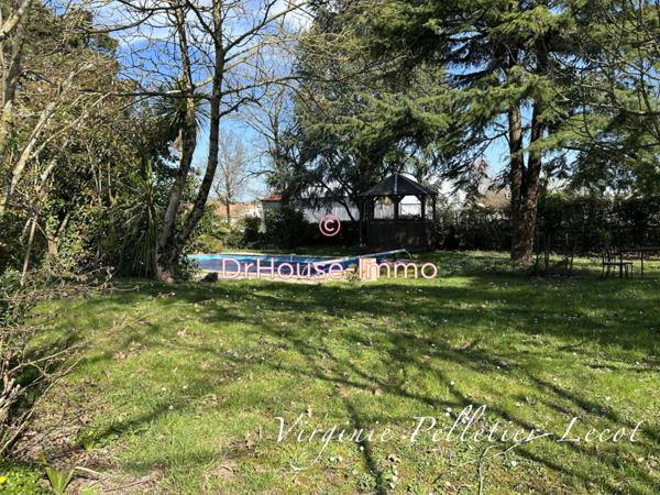 Maison à vendre 9 pièces de 228 m²