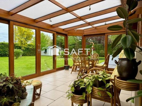 Pavillon individuel de plain pied avec 3 chambres et un bureau