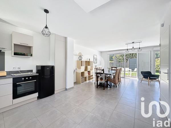 Maison à vendre 4 pièces 89 m² L'Isle-sur-la-Sorgue