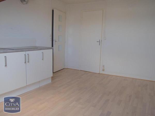 Appartement à louer 2 pièces 28.31m² Angers (49000)