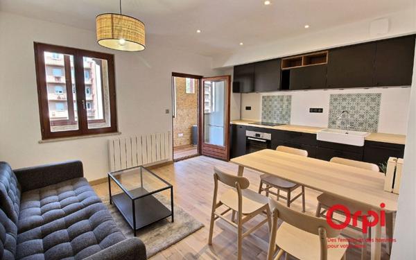 Appartement à louer    3 pièces •  Colmar