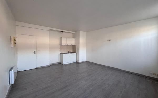 Appartement à louer    3 pièces •  Armentières