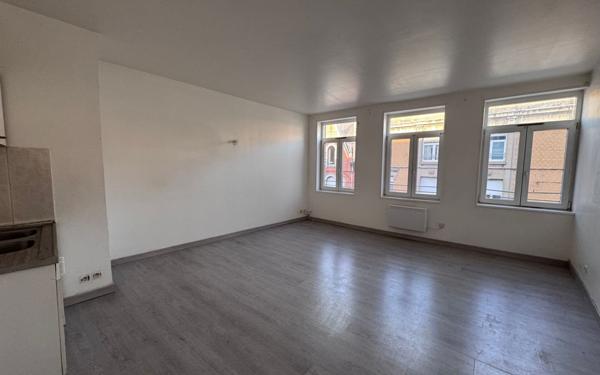 Appartement à louer    3 pièces •  Armentières