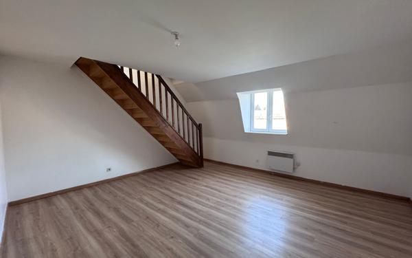 Appartement à louer    3 pièces •  Armentières