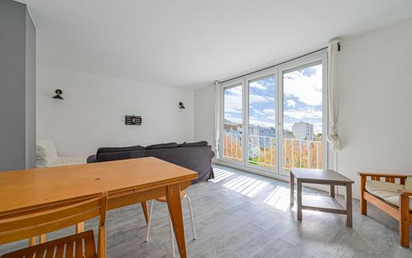 Appartement à vendre    3 pièces • 63 m2 Aubervilliers