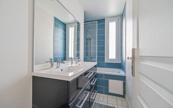 Appartement à vendre    3 pièces • 63 m2 Aubervilliers