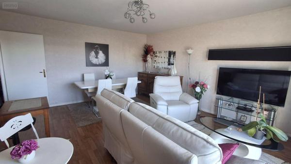 Appartement à vendre à Argentan dans l'Orne (61200), ref : 61013/177