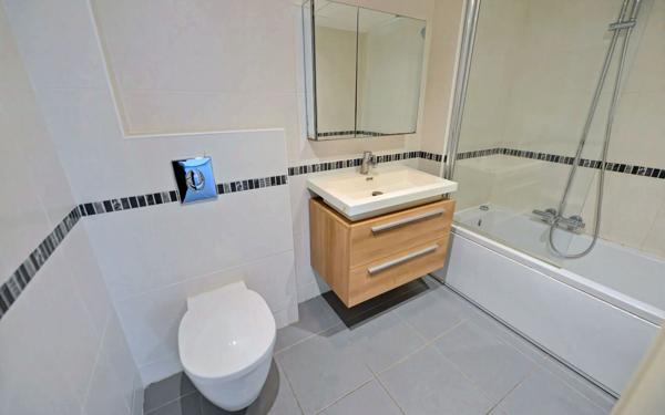 Appartement à vendre    2 pièces • 45,03 m2 Pégomas