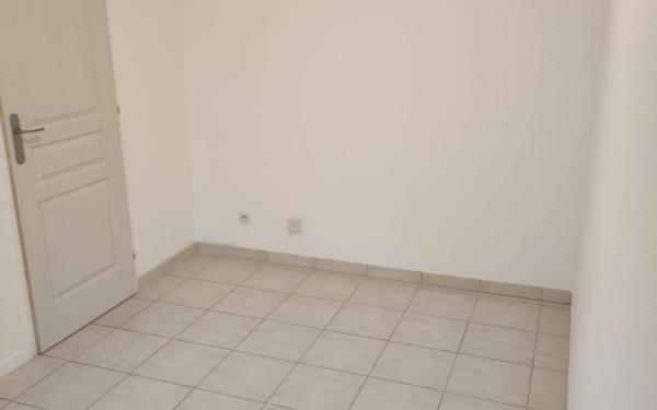 Appartement à louer    2 pièces • 36 m2 La Ville-aux-Dames