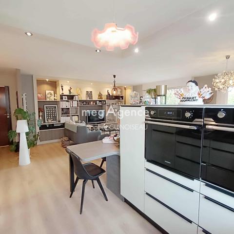 Appartement à CHOLET, 49300 - 5 pièces 97m²