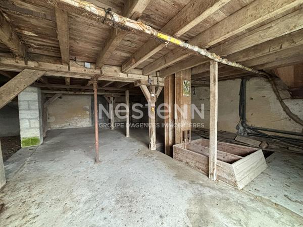 Maison a fort potentiel sur la commune de AUVERSE