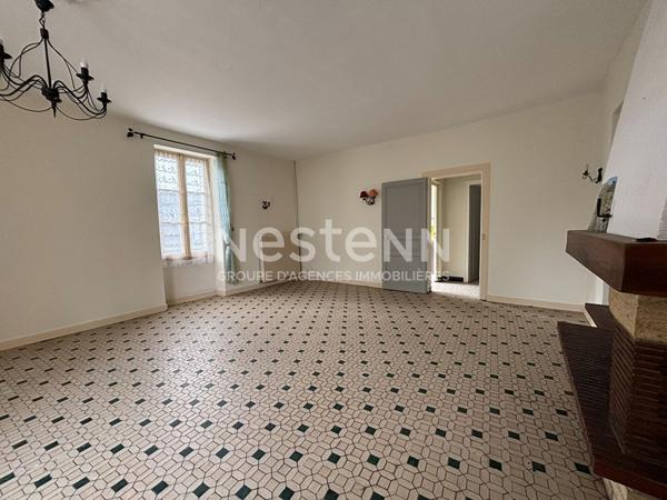 Maison a fort potentiel sur la commune de AUVERSE