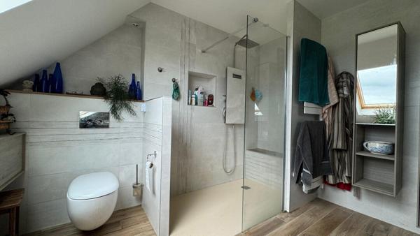 TRES BEAU PAVILLON PROCHE LUZARCHES