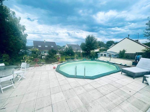 TRES BEAU PAVILLON PROCHE LUZARCHES