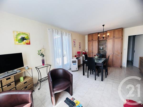 Maison à vendre  3 pièces - 72 m 2   FOURAS  - 17