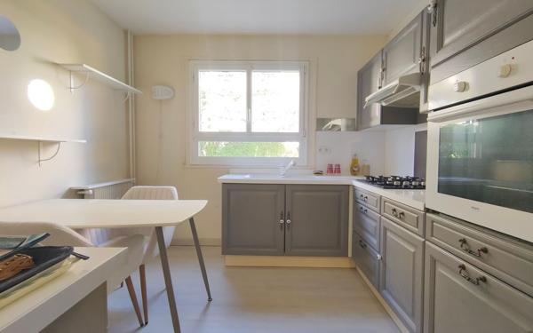 Appartement à vendre    2 pièces •  Reims