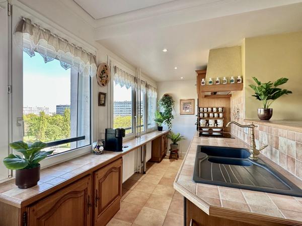 3 pièces de 62m2 - étage élevé en bord de Marne