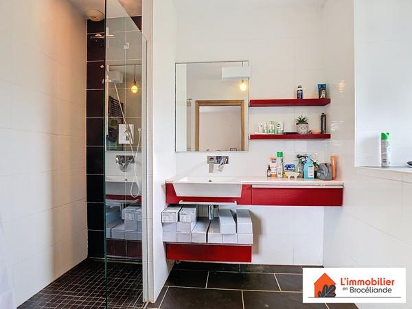 Belle longère en Brocéliande sur 9 000m²