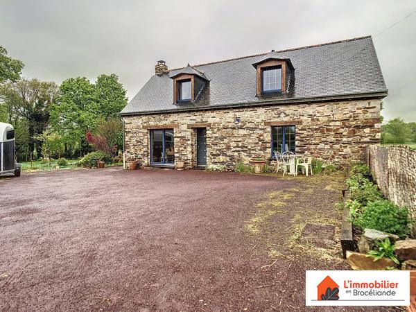 Belle longère en Brocéliande sur 9 000m²