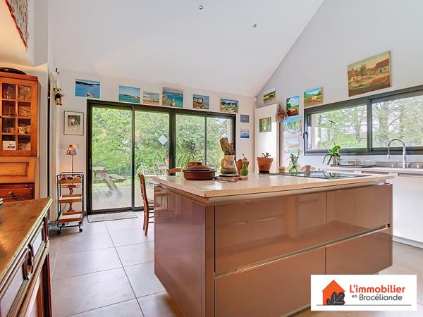 Belle longère en Brocéliande sur 9 000m²