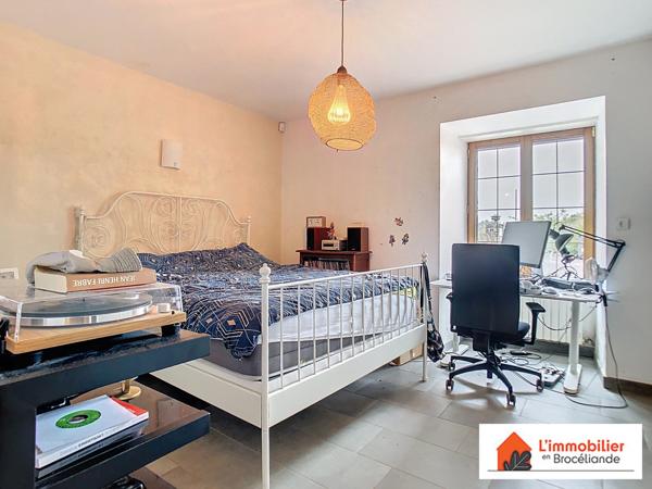 Belle longère en Brocéliande sur 9 000m²