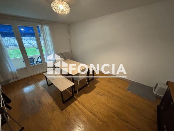 Location Appartement 5 pièces 90.8 m² - AVENUE ALBERT MAZADE Livron Sur Drome 26250