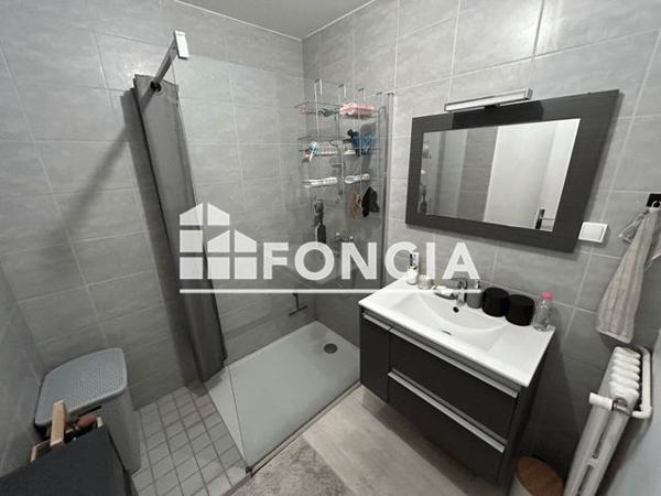 Location Appartement 5 pièces 90.8 m² - AVENUE ALBERT MAZADE Livron Sur Drome 26250