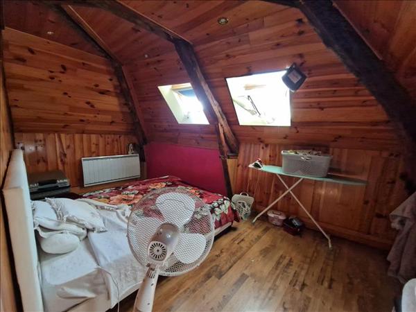 Immeuble à vendre |  Figeac |  250 m²