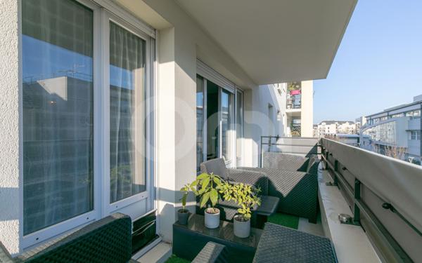 Appartement à vendre    2 pièces • 45,90 m2 Noisy-le-Grand