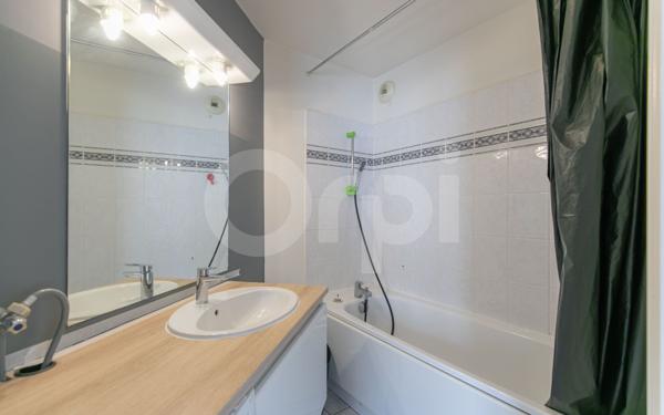 Appartement à vendre    2 pièces • 45,90 m2 Noisy-le-Grand