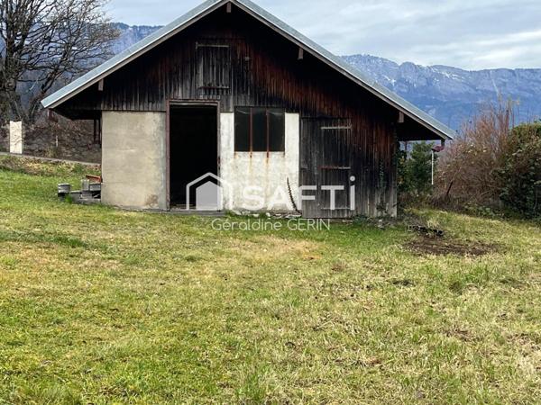 Maison à Faverges sur grand terrain plus de 6000m²