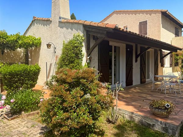 Maison Bouc Bel Air 6 pièce(s) 140 m2