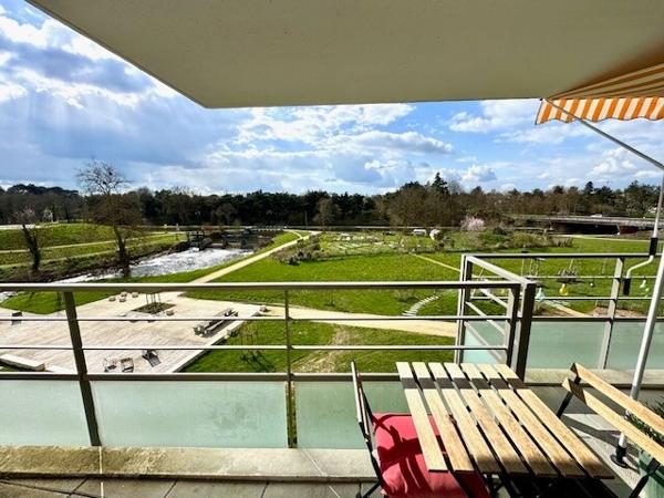 Magnifique appartement T3 de 67 m2 avec terrasse et une vue dégagée sur le canal St Martin