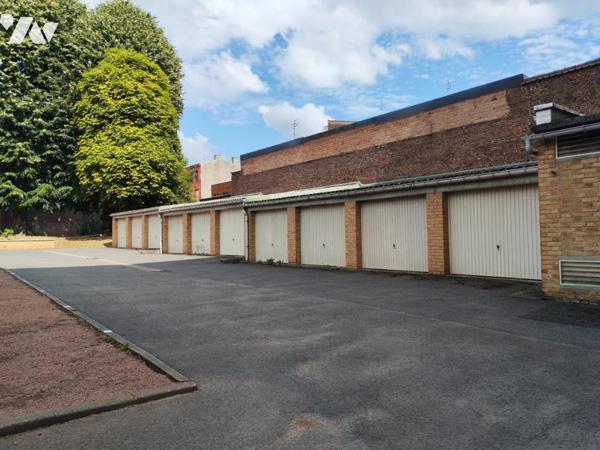 EXCLUSIVITE appartement type 3 résidence "LE CHEVRY" avec cave, parking et garage privatifs.