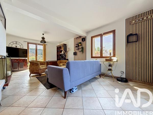 Maison à vendre 6 pièces 127 m² Ballainvilliers