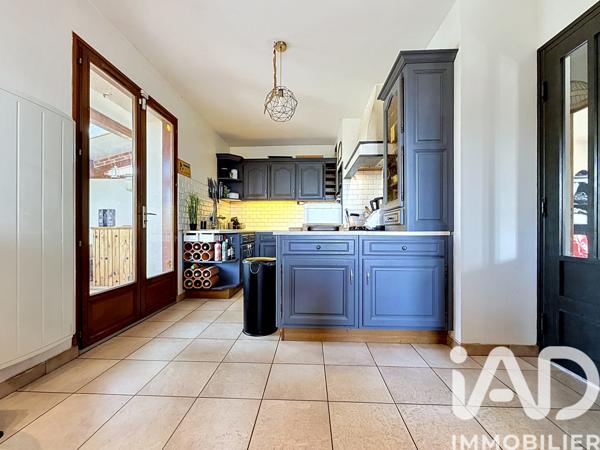 Maison à vendre 6 pièces 127 m² Ballainvilliers