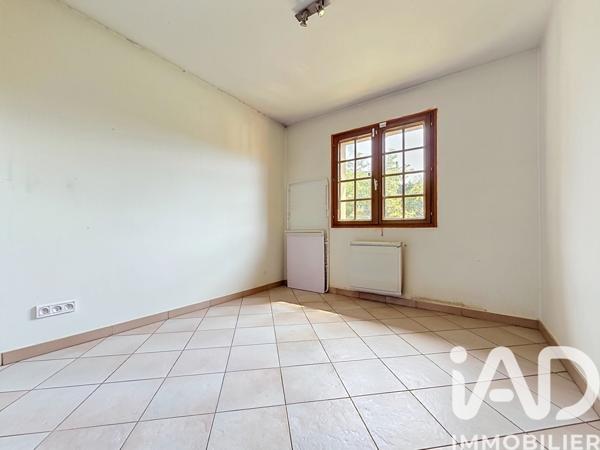 Maison à vendre 6 pièces 127 m² Ballainvilliers
