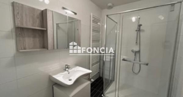 Location Appartement 3 pièces 76.33 m² - Angoulême 16000