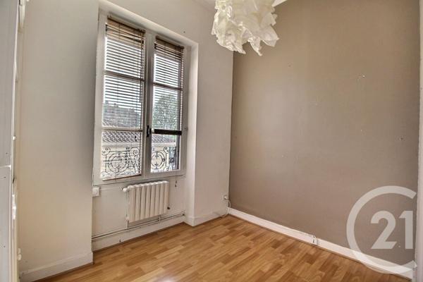 Appartement F4 à vendre  4 pièces - 80 m2 MONTLUEL - 01