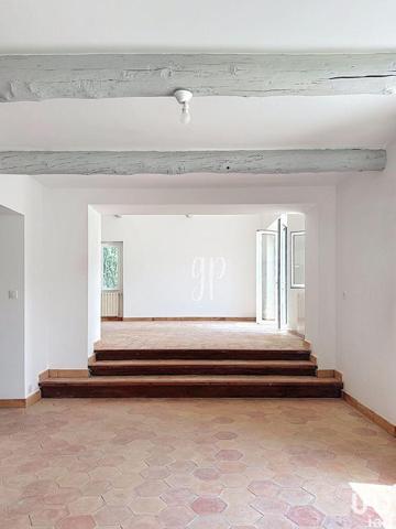 Maison à vendre 6 pièces 230 m² Lourmarin