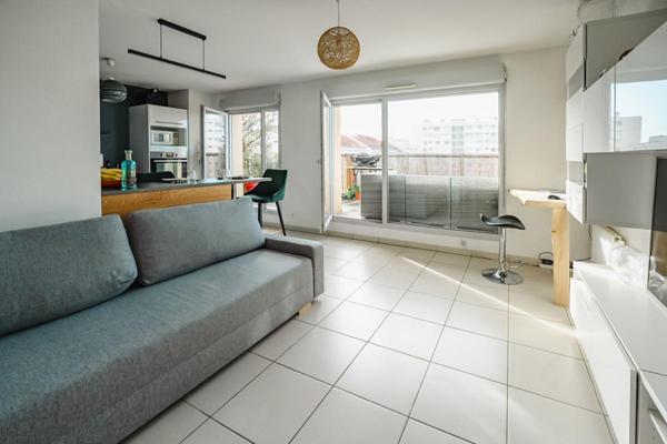 Appartement Villeurbanne 2 pièces 67 m2