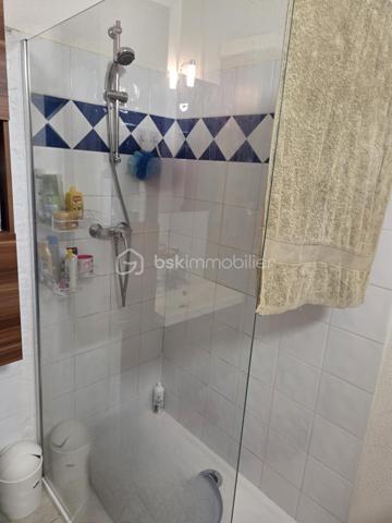 Immeuble mixte de 172,02 m²