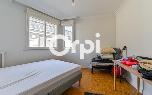 Appartement à vendre    4 pièces • 81,10 m2 Paris 20