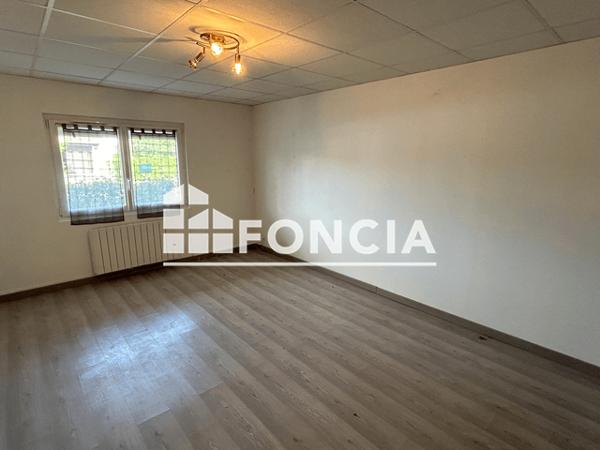 Location Maison 6 pièces 99.2 m² - 5 RUE DES TILLEULS Fleville 54710