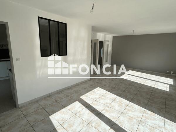 Location Maison 6 pièces 99.2 m² - 5 RUE DES TILLEULS Fleville 54710